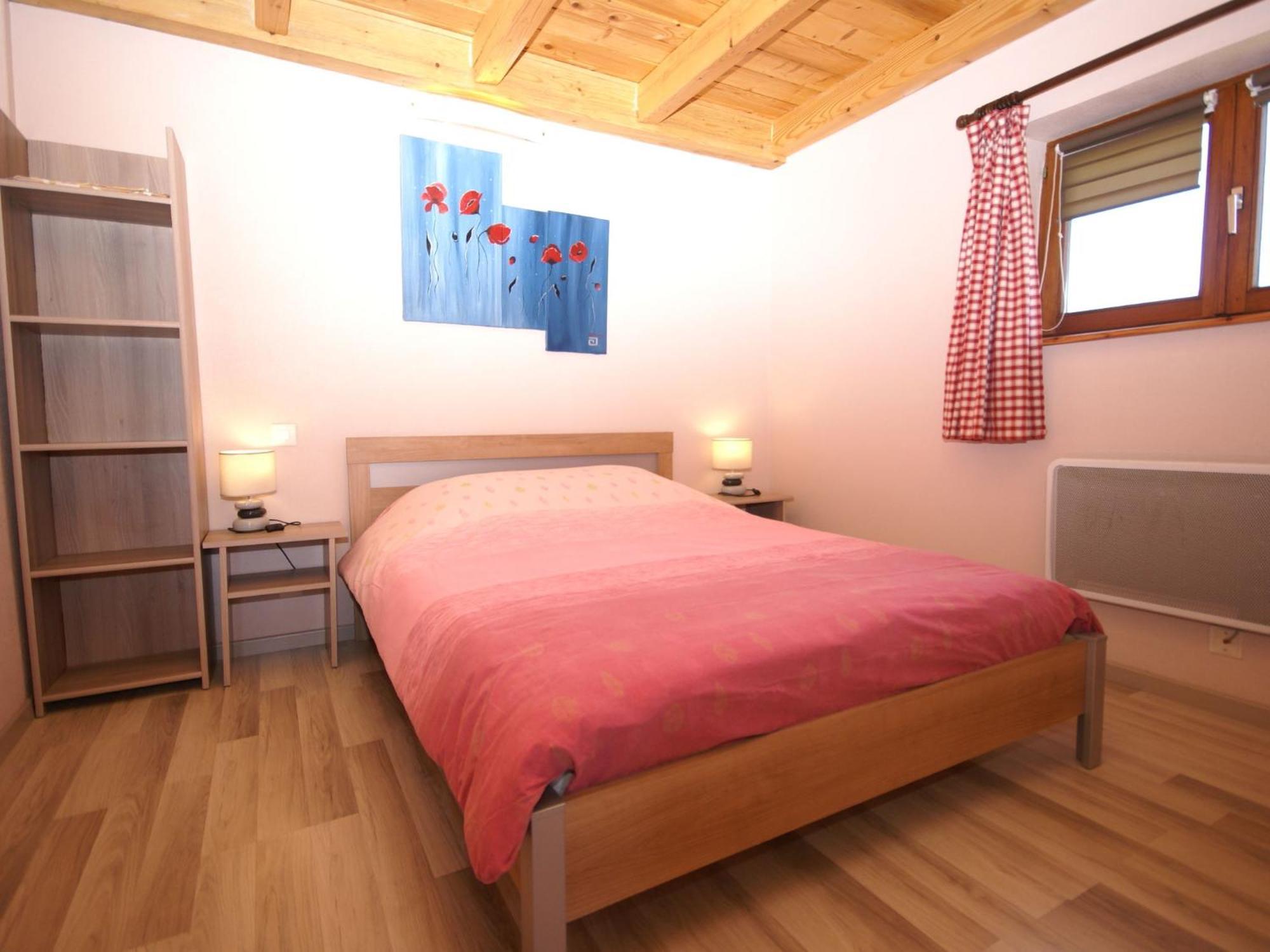 Cosy Holiday Home With Garden In Walscheid Exteriör bild